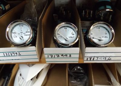 three gauge set temperature, volt and fuel